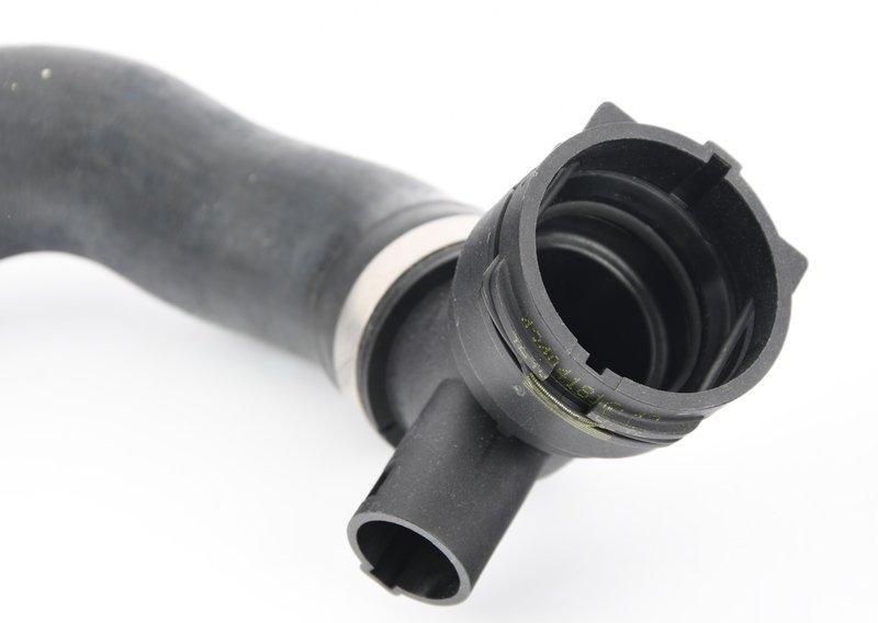 Шланг системы охлаждения