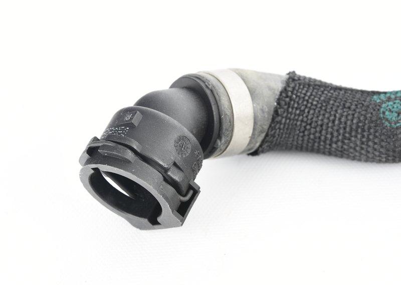 Шланг системы охлаждения