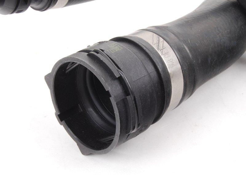 E70 шланг охлаждения