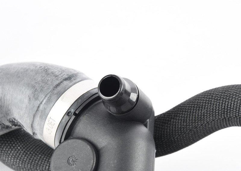 Шланг системы охлаждения