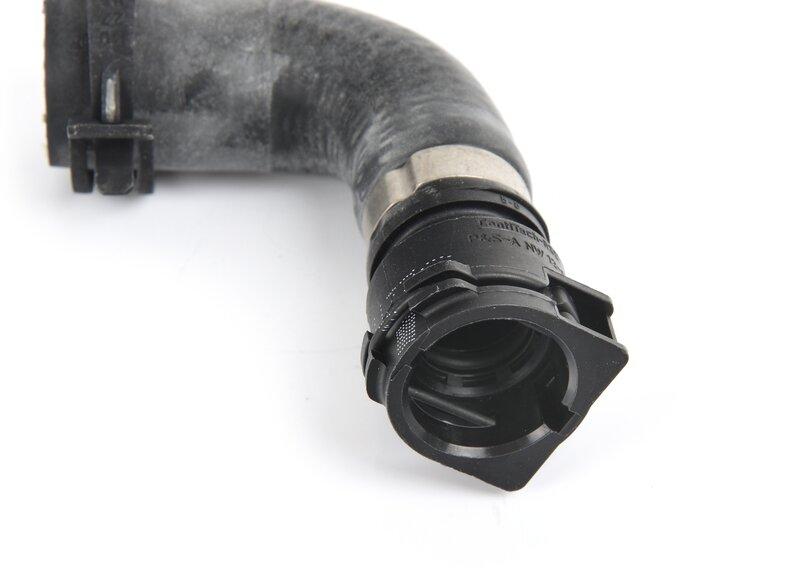 Шланг системы охлаждения