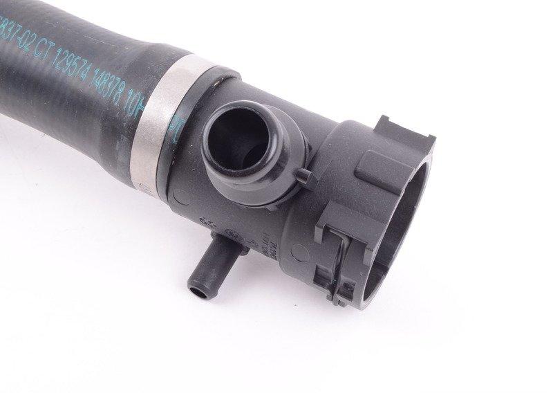 Шланг системы охлаждения