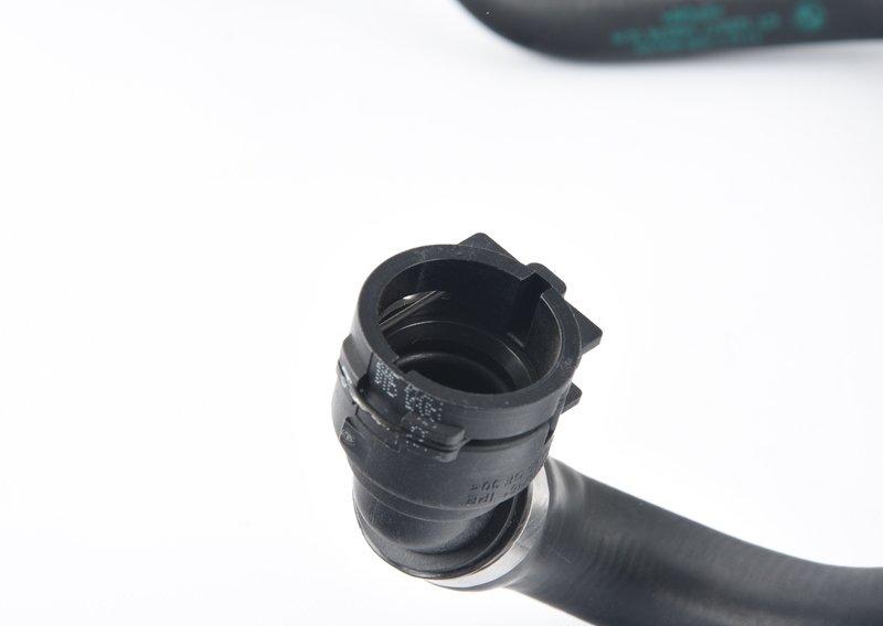 Шланг системы охлаждения