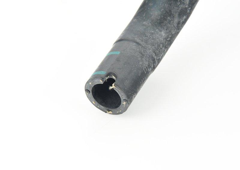 Шланг системы охлаждения