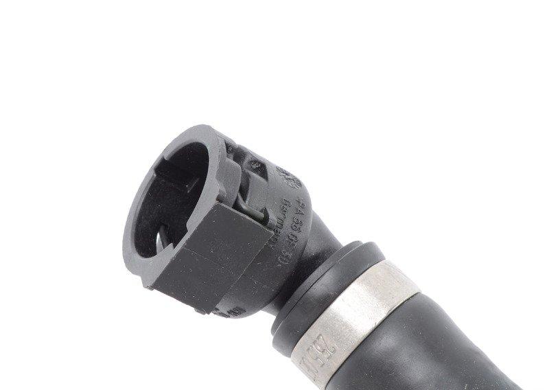 Патрубок системы охлаждения