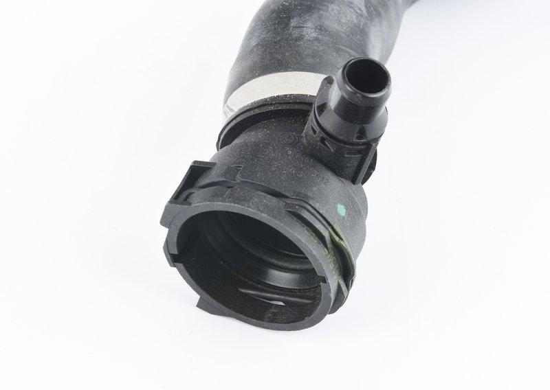 Шланг системы охлаждения