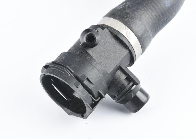 Шланг системы охлаждения