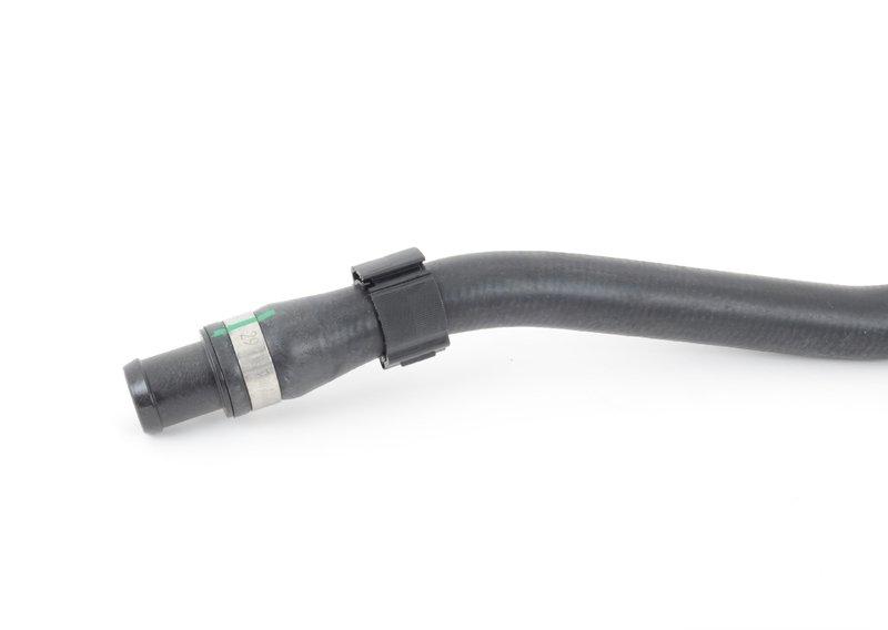 Патрубок системы охлаждения