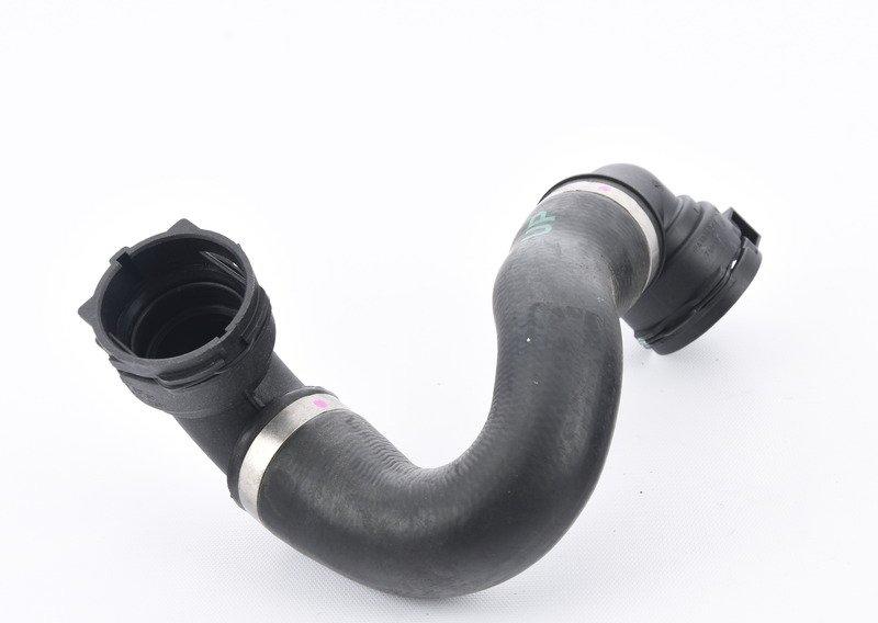 Шланг системы охлаждения