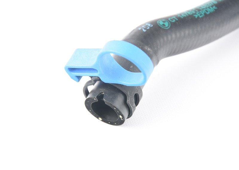 Шланг системы охлаждения