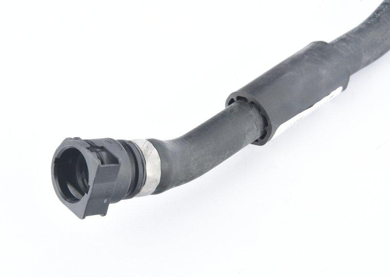 Шланг системы охлаждения