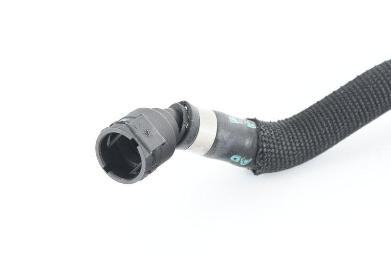 Вентиляционный трубопровод радиатора F90 M5 / F91 M8 / F92 M8