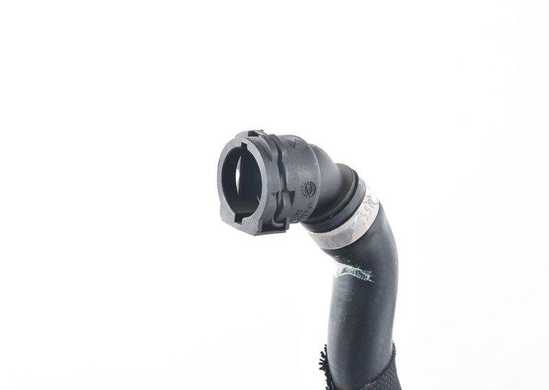 Шланг системы охлаждения