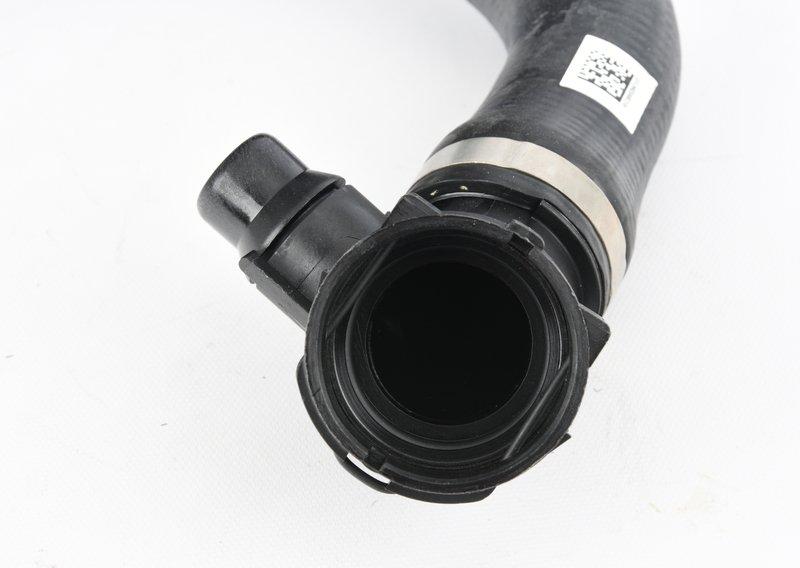 Шланг радиатор-двигатель B58 F-seria