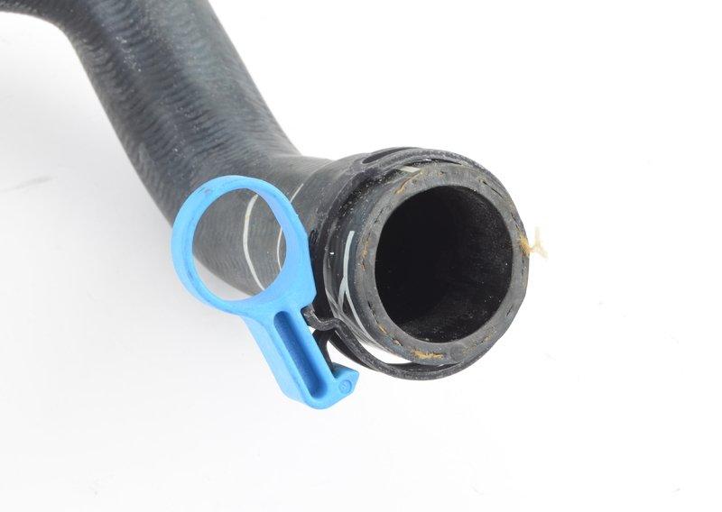 Шланг системы охлаждения
