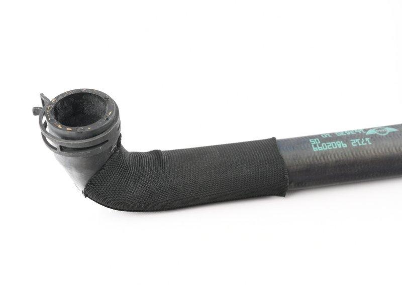 Шланг системы охлаждения