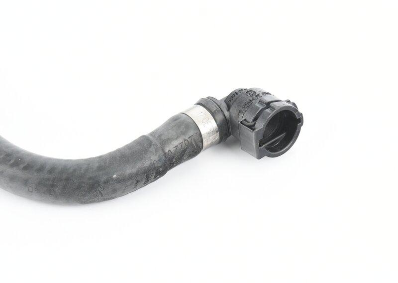 Шланг головка бл.цилиндров-расш.бачок