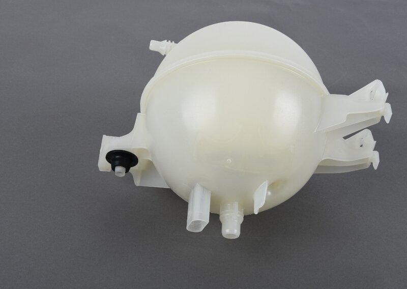 Расширительный бачок  G01 G08 F97 G02 F98