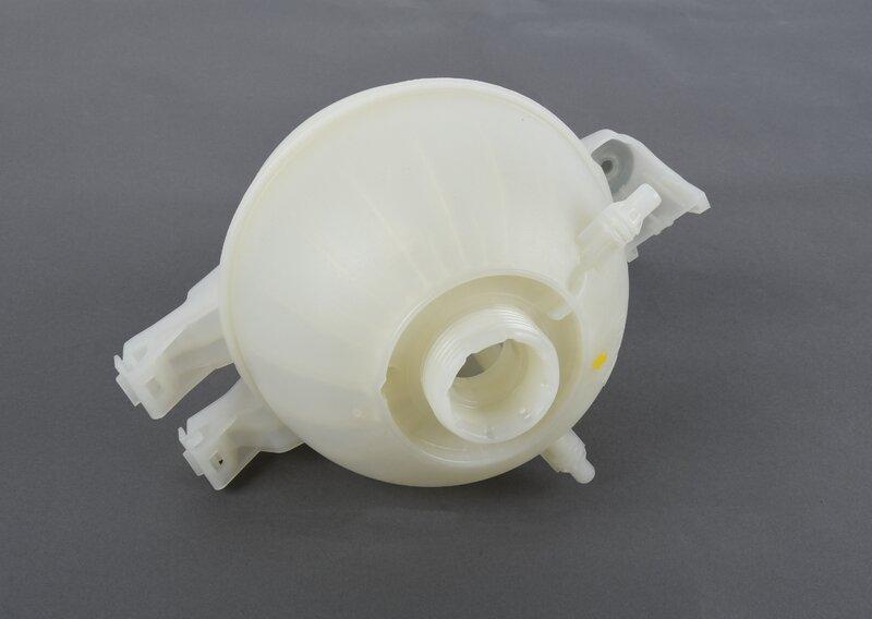 Расширительный бачок  G01 G08 F97 G02 F98