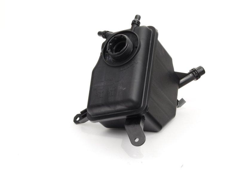 Бачок охлаждающей жидкости