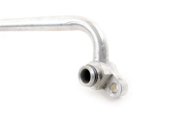 Отводящ.трубопр.радиат.охл.масла в двиг