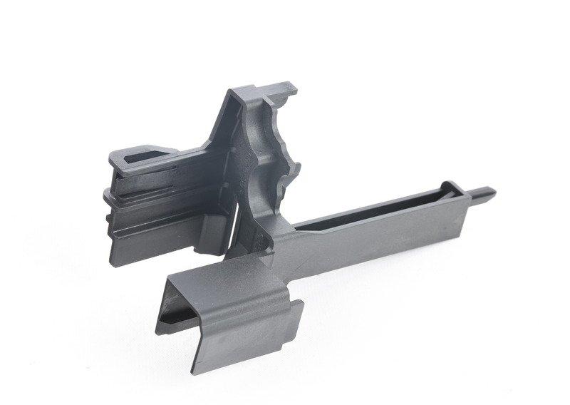 Кронштейн Л