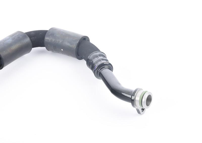 Подводящ.трубопр.радиат.охл.масла в двиг