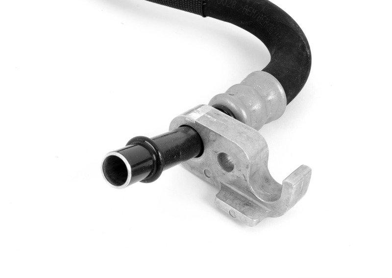 Подводящ.трубопр.радиат.охл.масла в двиг