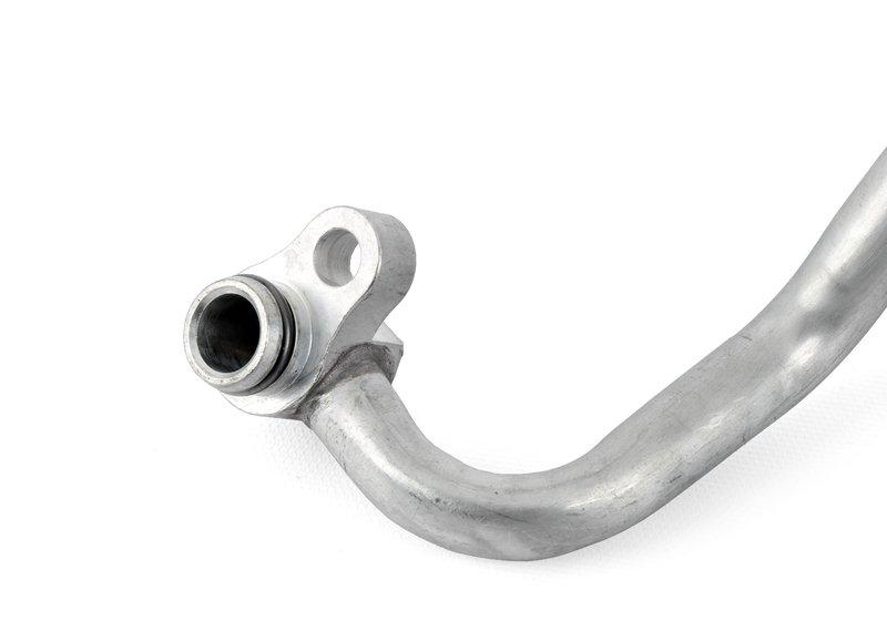 E70/E71/E70N Трубопровод маслян. радиатора подвод