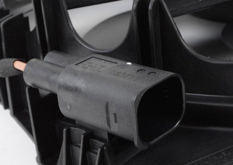 Кожух вентилятора с вентилятором