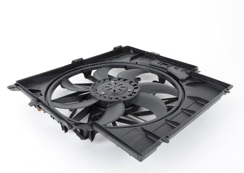 Кожух вентилятора с вентилятором