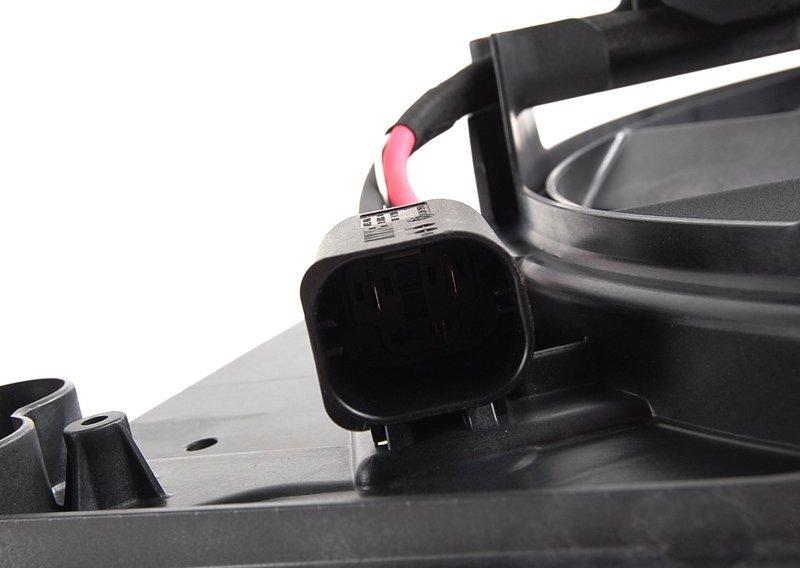 Кожух вентилятора с вентилятором