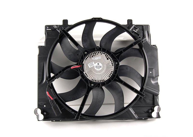 Кожух вентилятора с вентилятором