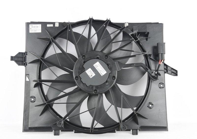 Кожух вентилятора с вентилятором