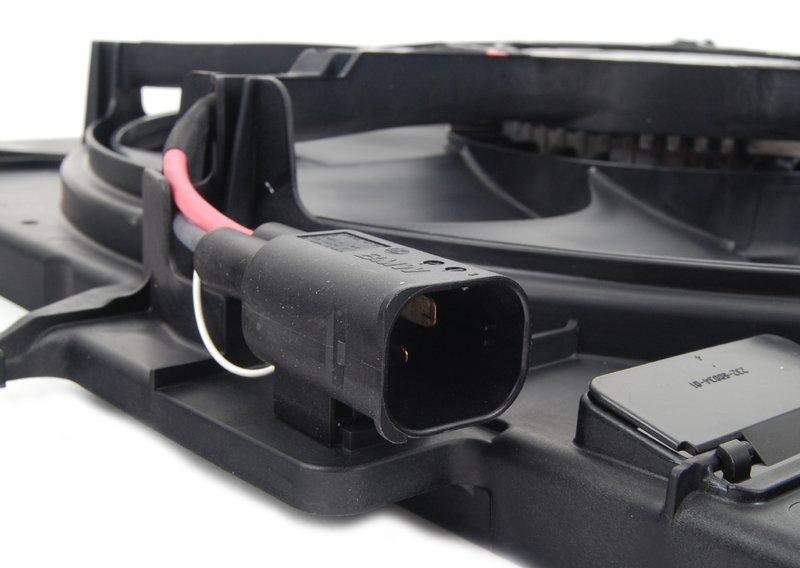 Кожух вентилятора с вентилятором