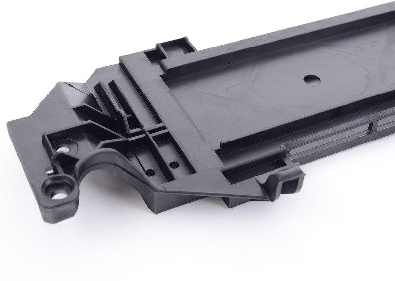 Щиток кронштейна модуля