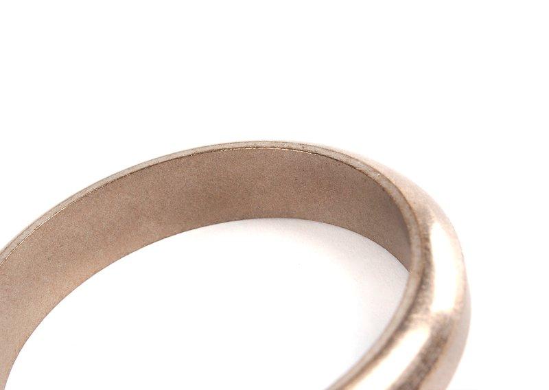 Уплотнительное кольцо