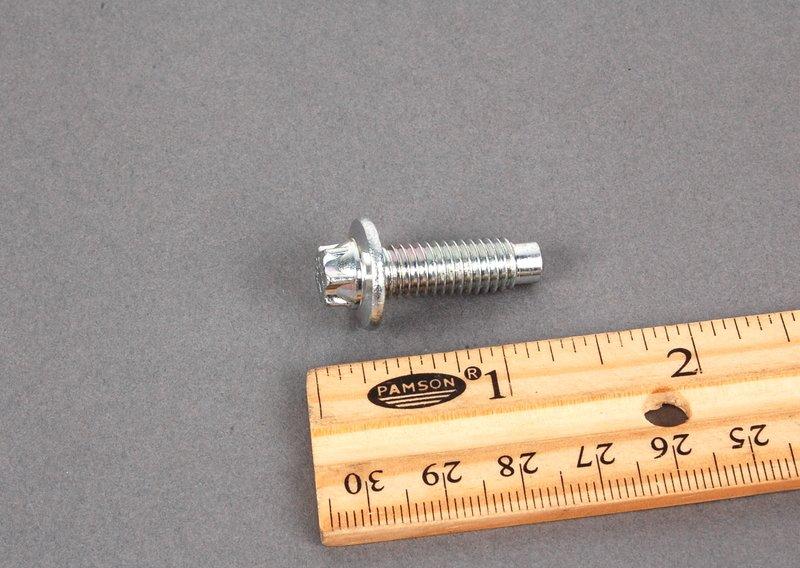 Винт Torx с буртиком