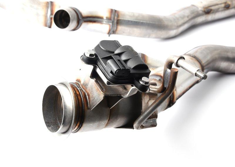 Соед.патрубок зад.части глушителя титан