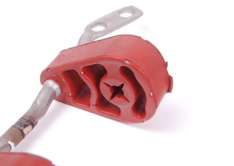 E83N кронштейн глушителя