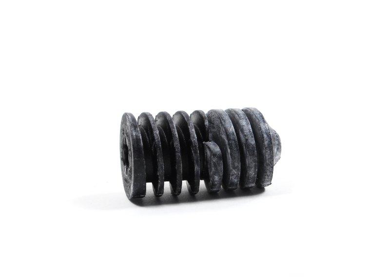 RP катализатор рядом с двигателем