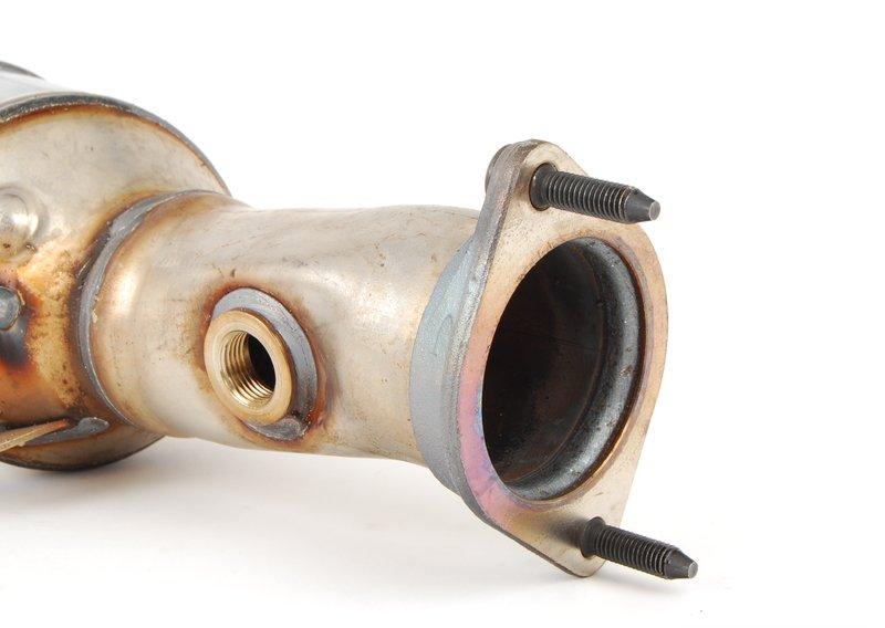 RP катализатор рядом с двигателем