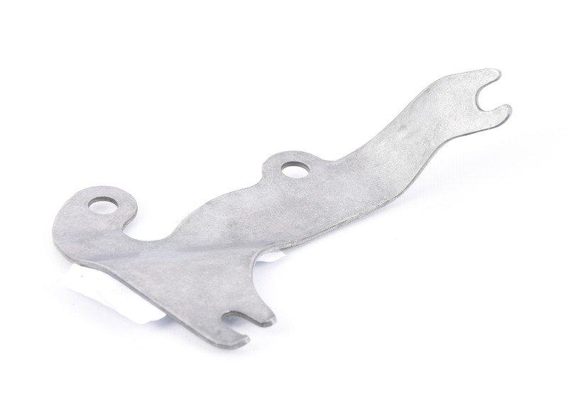 Держ.располож.рядом с двиг.катализатора