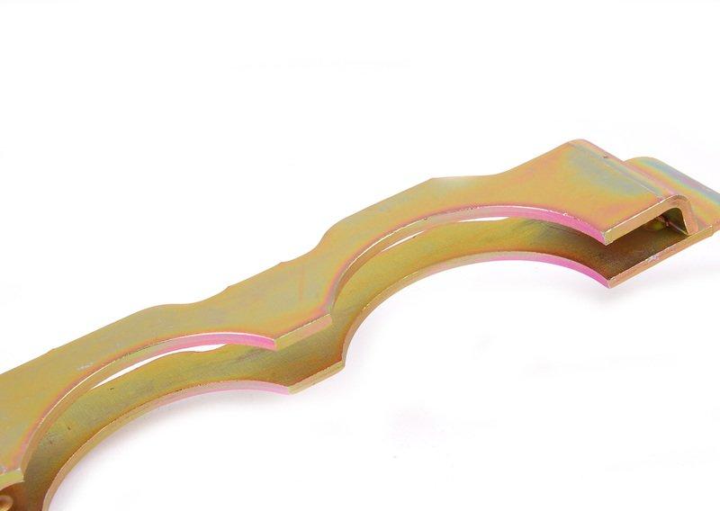 хомут крепления приемной трубы