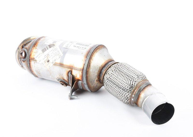 RP катализатор рядом с двигателем