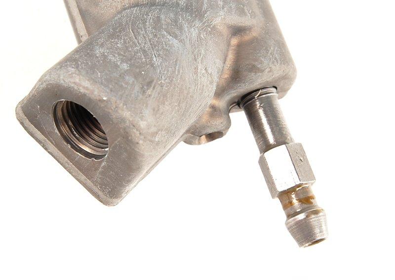 Исполнительный цилиндр привода сцепления