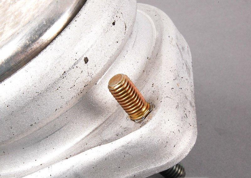 Подушка крепления двигателя с фланцем П