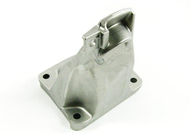 Несущий кронштейн двигателя П