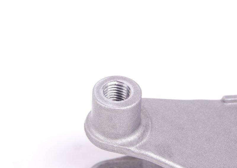 Хомут двигателя