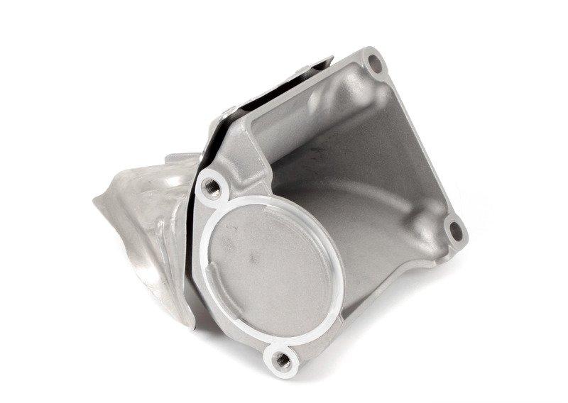 Несущий кронштейн двигателя Л